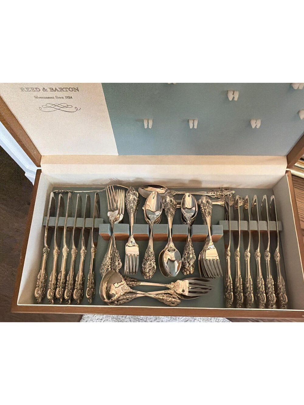 Godinger Baroque Silverplate Flatware Set – 68 Pc Service for 12 w Chest